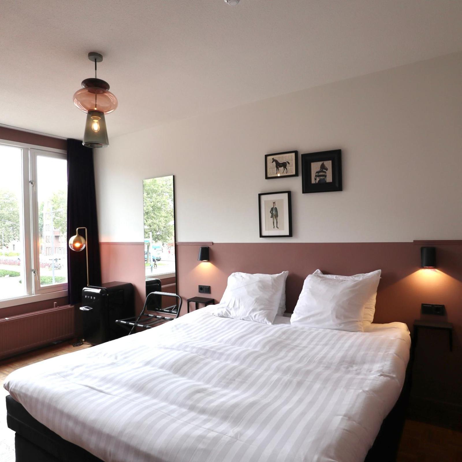 Little Duke Hotel 登博斯 外观 照片
