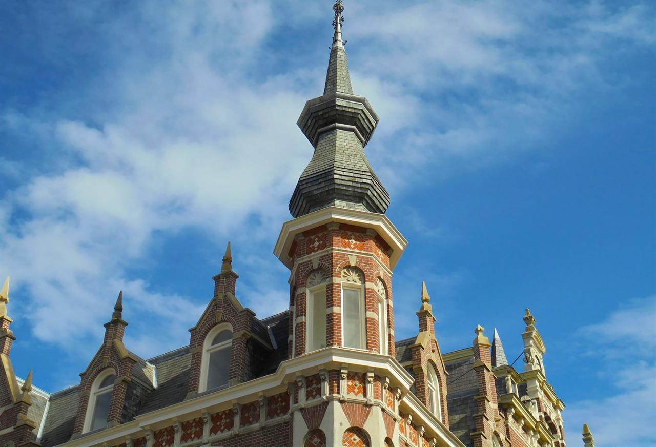 Little Duke Hotel 登博斯 外观 照片