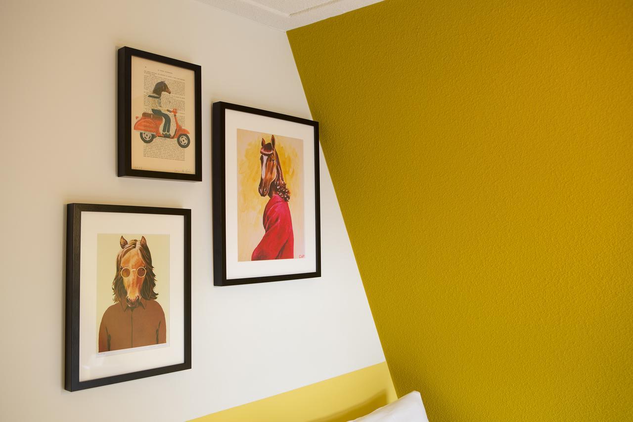 Little Duke Hotel 登博斯 外观 照片