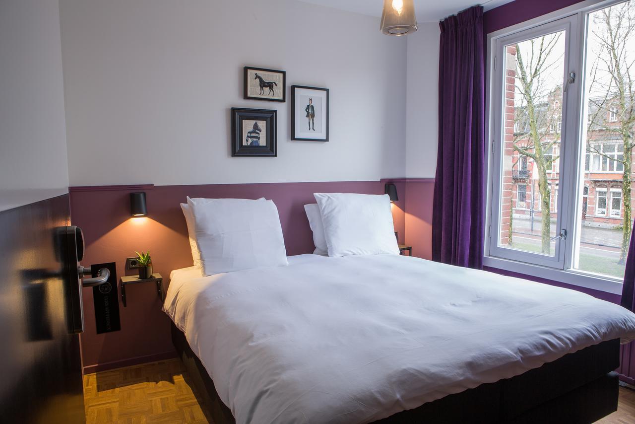 Little Duke Hotel 登博斯 外观 照片
