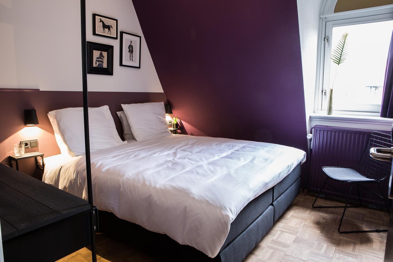 Little Duke Hotel 登博斯 外观 照片