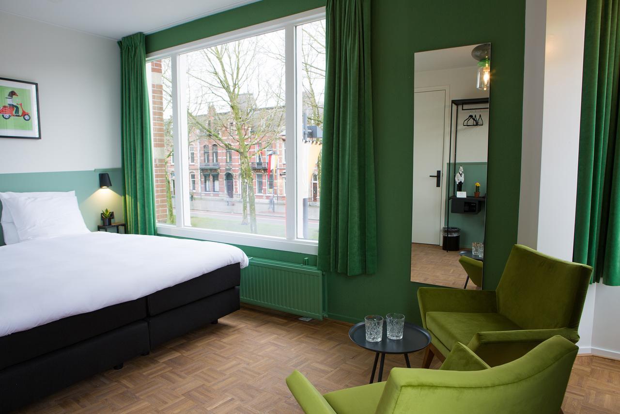 Little Duke Hotel 登博斯 外观 照片